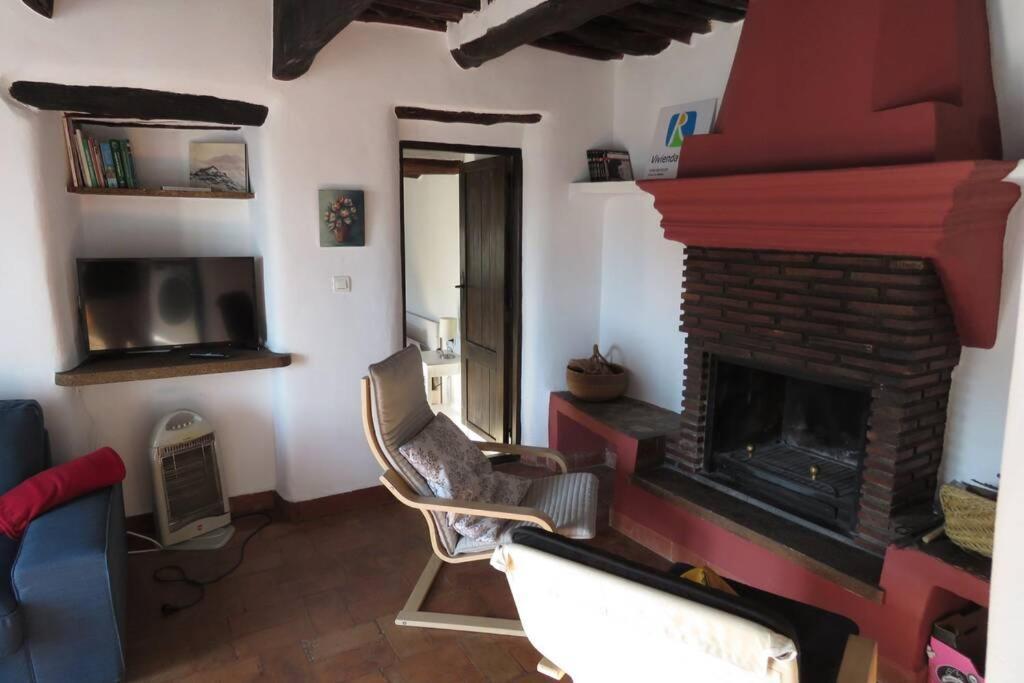 Casa La Solea. Vistas Al Pueblo Y La Sierra Villa Bubion Exterior photo