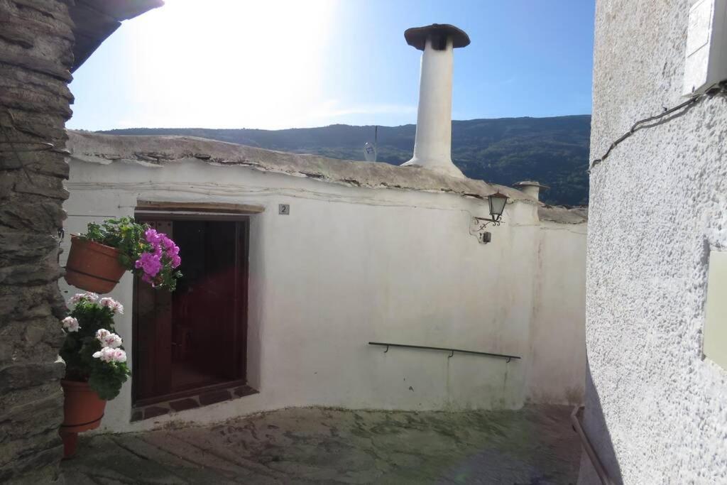 Casa La Solea. Vistas Al Pueblo Y La Sierra Villa Bubion Exterior photo